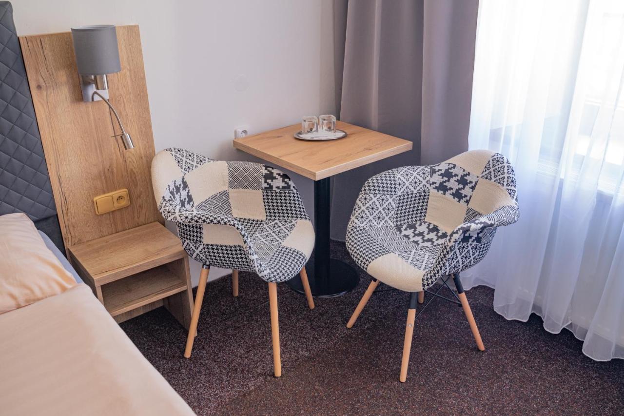 Hotel Zlata Labut Králíky Екстериор снимка